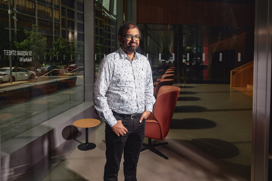 MIT Associate Professor and CSAIL principal investigator Arvind Satyanarayan (Photo: Jared Charney).